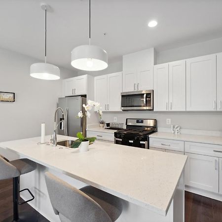 וושינגטון Spacious 3Bedroom Duplex With Rooftop Deck! מראה חיצוני תמונה