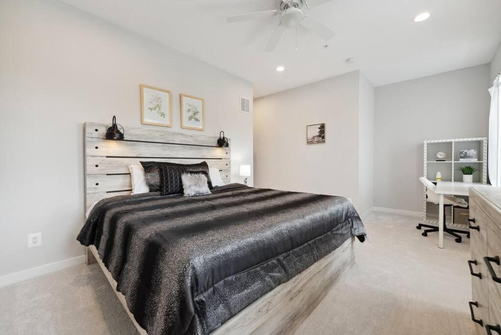 וושינגטון Spacious 3Bedroom Duplex With Rooftop Deck! מראה חיצוני תמונה