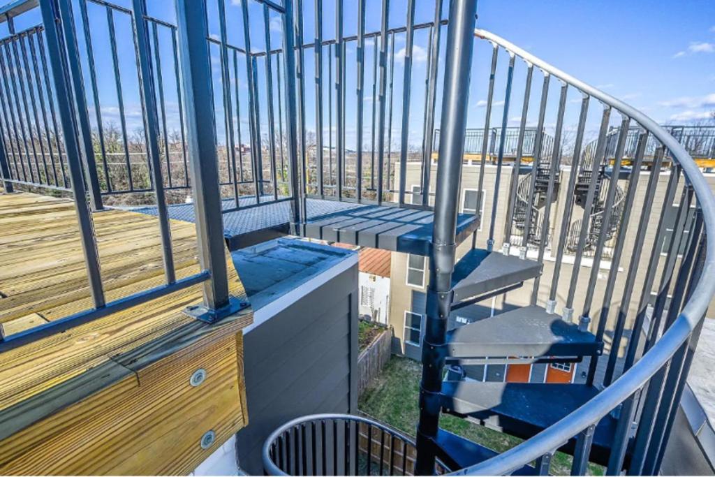 וושינגטון Spacious 3Bedroom Duplex With Rooftop Deck! מראה חיצוני תמונה